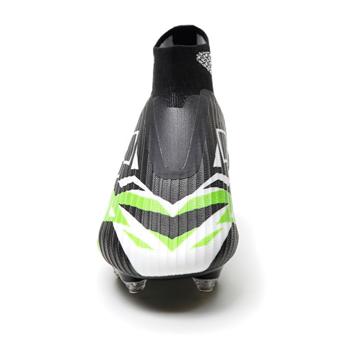 Botas de Futbol Lotto Solista 100 VI Gravity SGX Hombre Negras Blancas Verde | TR158985Z0